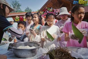 戴格诺特谈霍姆格伦自抛自扣：他打嗨了 我们可没练过这个